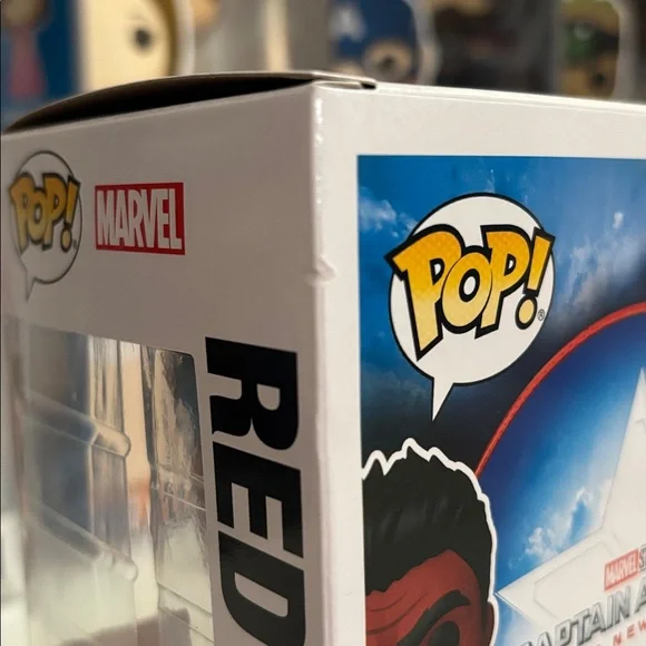 Funko POP! Marvel Red Hulk #1370 Vinyl Figure - Picture 7 of 11